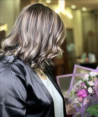 سالن زیبایی آرایشگاه لیلیوم  در  تهران