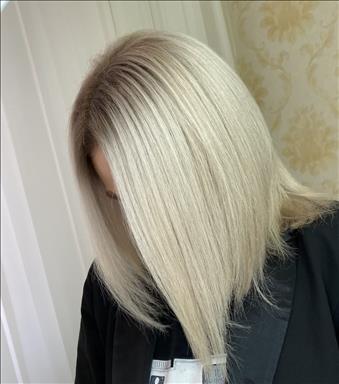 سالن زیبایی سالن زیبایی VIPعاطفه  در  قم