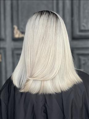 سالن زیبایی عروس سرای وانیشا  در  کرج