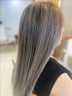 سالن زیبایی سالن زیبایی فرا  در  مشهد