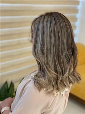 سالن زیبایی زیبایی روشنکم  در  مشهد