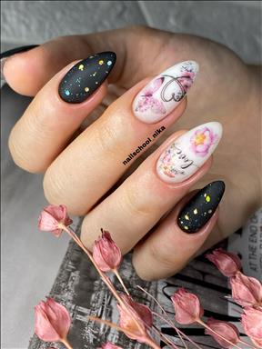 سالن زیبایی مرکز تخصصی ناخن نیکا  در  کرج