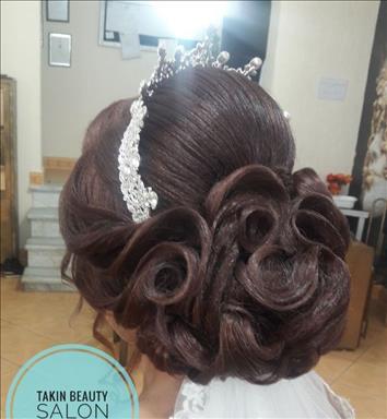 سالن زیبایی مرکز تخصص عروس تکین  در  گرگان