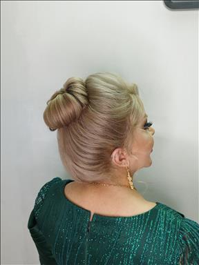 سالن زیبایی زیبایی تهمینه  در  مشهد