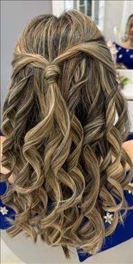 سالن زیبایی زیبایی وآموزشگاه سرمه خوش پسند   در  رشت