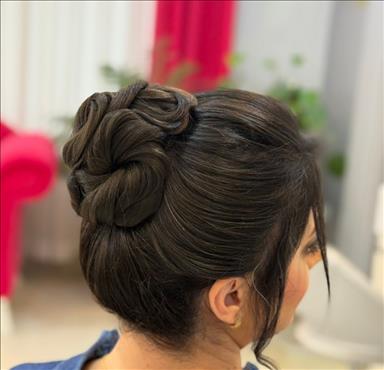 سالن زیبایی زیبایی وآموزشگاه سرمه خوش پسند   در  رشت