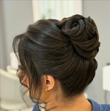 سالن زیبایی زیبایی وآموزشگاه سرمه خوش پسند   در  رشت