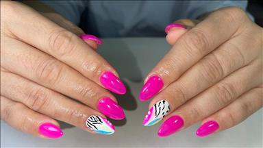 سالن زیبایی کاشت ناخن سحر  در  مشهد