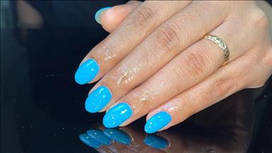 سالن زیبایی کاشت ناخن سحر  در  مشهد