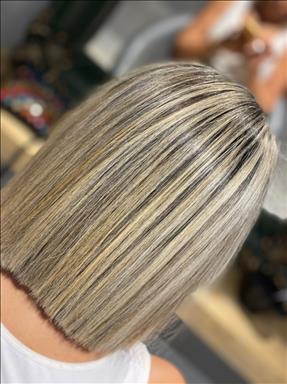 سالن زیبایی آسمانه بیوتی  در  مشهد