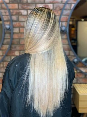 سالن زیبایی سالن زیبایی اوتانا بانو  در  شیراز