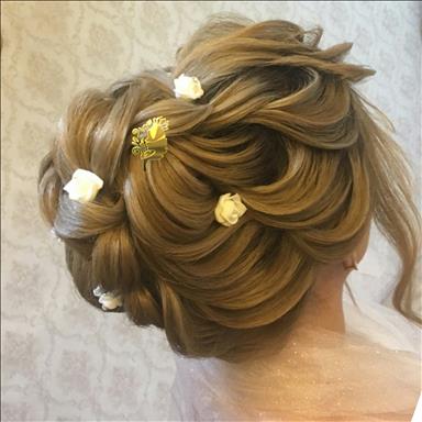 سالن زیبایی گروه زیبایی هاله آریایی  در  مشهد