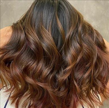 سالن زیبایی آکادمی آموزشی چهره سازان شرق  در  مشهد