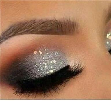 سالن زیبایی آکادمی آموزشی چهره سازان شرق  در  مشهد