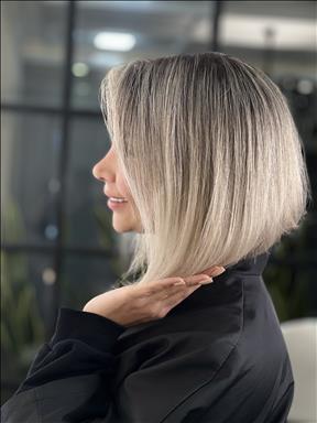 سالن زیبایی زیبایی پرستو صراف  در  رشت