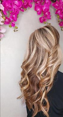 سالن زیبایی سالن زیبایی گلاریس غرب   در  تهران