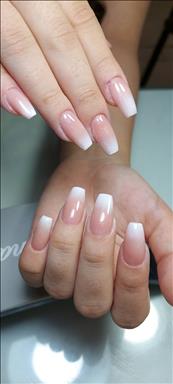 سالن زیبایی آموزشگاه و سالن زیبایی پرتو  در  نیشابور