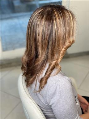 سالن زیبایی سالن زیبایی آنجل  در  تهران