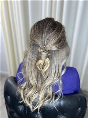 سالن زیبایی سالن زیبایی فائزه اسفنجاری   در  فریدونکنار