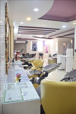 سالن زیبایی کهربا  در  بندرعباس