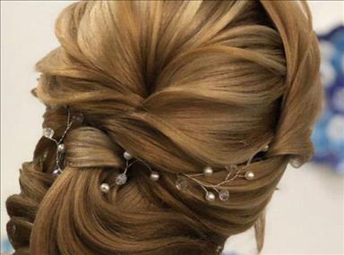 سالن زیبایی زیبایی کاملی  در  بجنورد