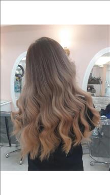 سالن زیبایی سالن زیبایی غزاله ناز   در  خرم آباد