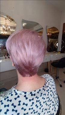 سالن زیبایی مجموعه خانه زیبایی   در  مشهد