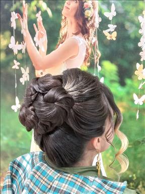 سالن زیبایی سالن زیبایی مهشاد  در  مشهد