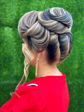 سالن زیبایی زیبایی عسل گیسو  در  تربت حیدریه