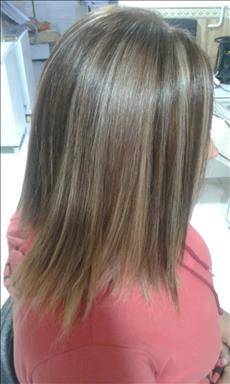 سالن زیبایی سالن ارایش وزیبایی عسل ناز  در  ورامین