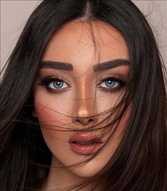 سالن زیبایی خدمات ناخن نقره   در  مشهد