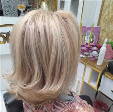 سالن زیبایی سالن زیبایی سرزمین زیبایی  در  کرج