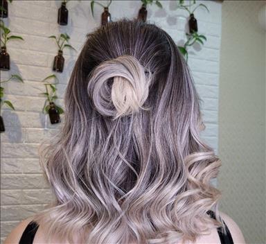 سالن زیبایی سالن زیبایی مجیک بیوتی  در  مشهد