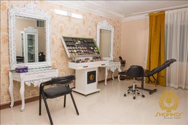 سالن زیبایی سالن زیبایی شاهکار  در  مشهد