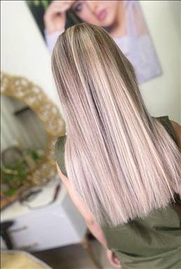 سالن زیبایی سالن زیبایی ایرونی  در  کرمان