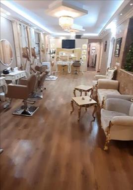 سالن زیبایی زیبایی نازنین  در  مشهد