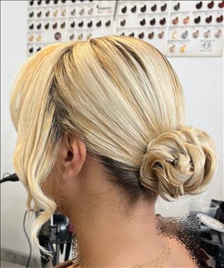 سالن زیبایی سالن زیبایی سارا عامر  در  رامسر