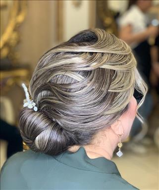 سالن زیبایی سالن زیبایی شیرین جابری  در  شیراز