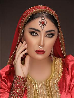 سالن زیبایی میکاپ آرتیست نوازش   در  کرج