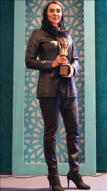 سالن زیبایی خدمات ابرو آزیتا حسینی  در  مشهد