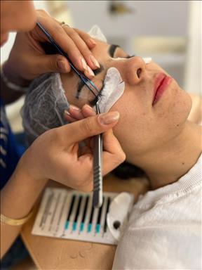 سالن زیبایی سالن زیبایی دل یار   در  سمنان