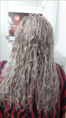 سالن زیبایی کار کراتین درمان ویتامینه بوتا  در  سنندج