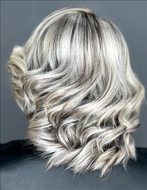 سالن زیبایی عروس سرای مهر   در  سنندج