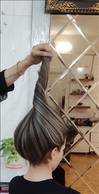 سالن زیبایی سالن زیبایی آیسن  در  بردسکن