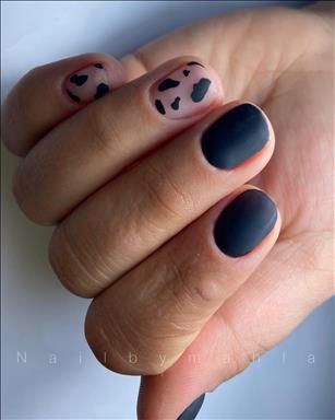 سالن زیبایی کاشت ناخن مهلا عبداللهی   در  بیرجند