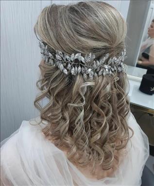 سالن زیبایی سالن زیبایی خاطره   در  فومن