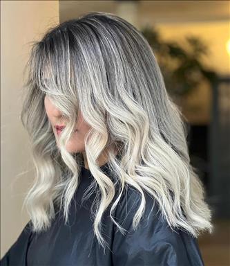 سالن زیبایی سالن زیبایی روژان دیدگر  در  مشهد