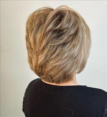 سالن زیبایی زیبایی رویا محمدی   در  مشهد