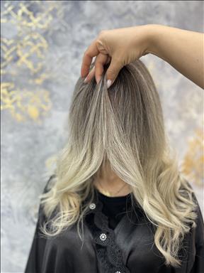 سالن زیبایی خدمات تخصصی رنگ مو ژیلا شکفته  در  مشهد