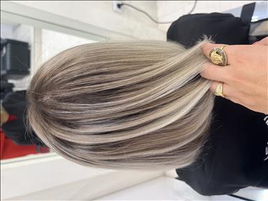 سالن زیبایی سالن زیبایی تاج  در  لنگرود